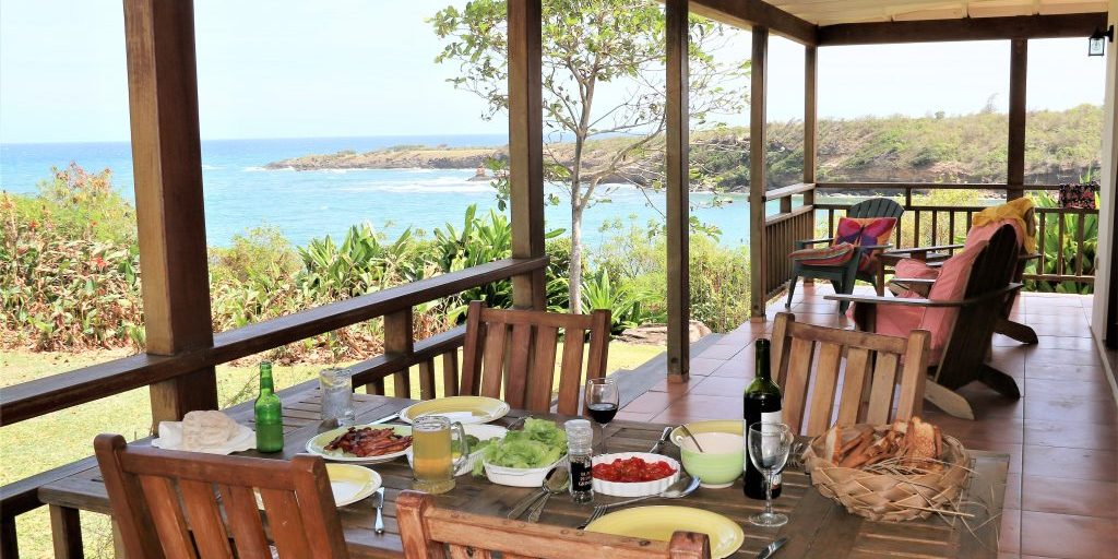 Verandah set for dining